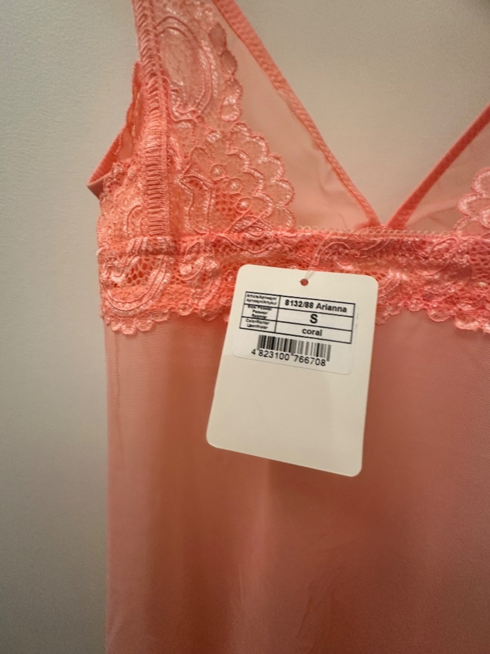 Brand Jasmine. Arianna women’s nightshirt. Color: A vibrant coral tone. Size S - Picture 5 of 10